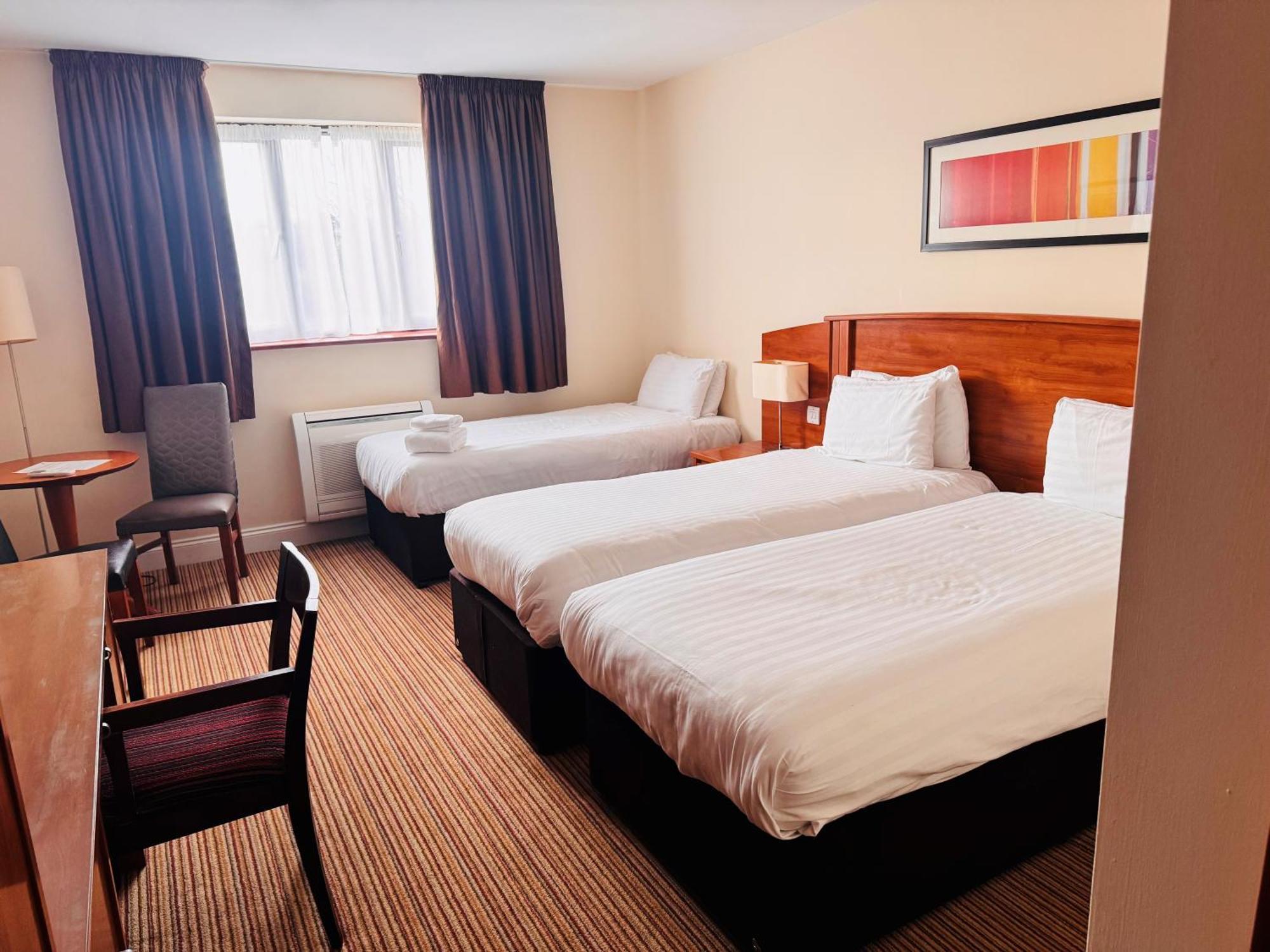 Blanco'S Hotel Port Talbot Ngoại thất bức ảnh