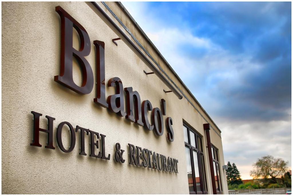Blanco'S Hotel Port Talbot Ngoại thất bức ảnh